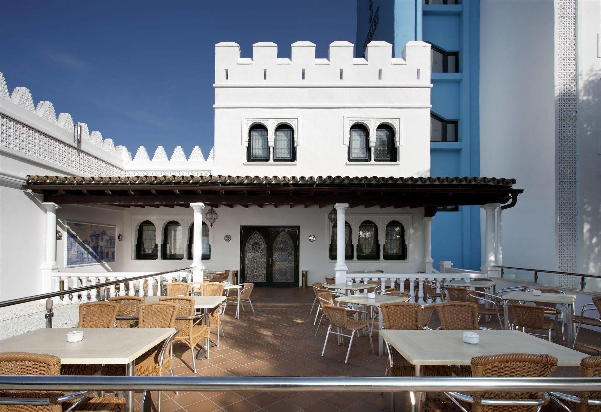 Hotel Abades 4*