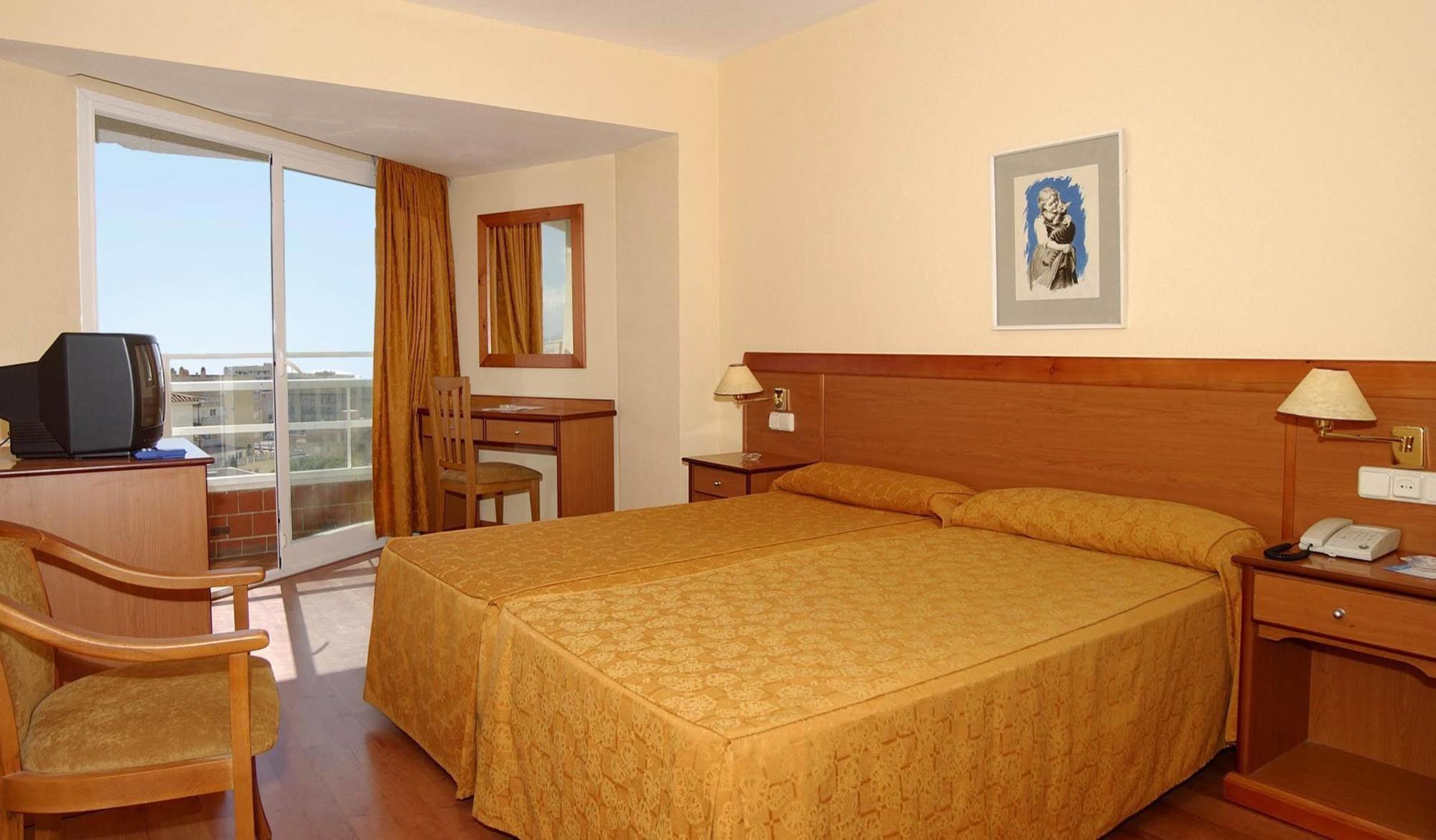 Aluasoul Costa Malaga - Adults Recommended