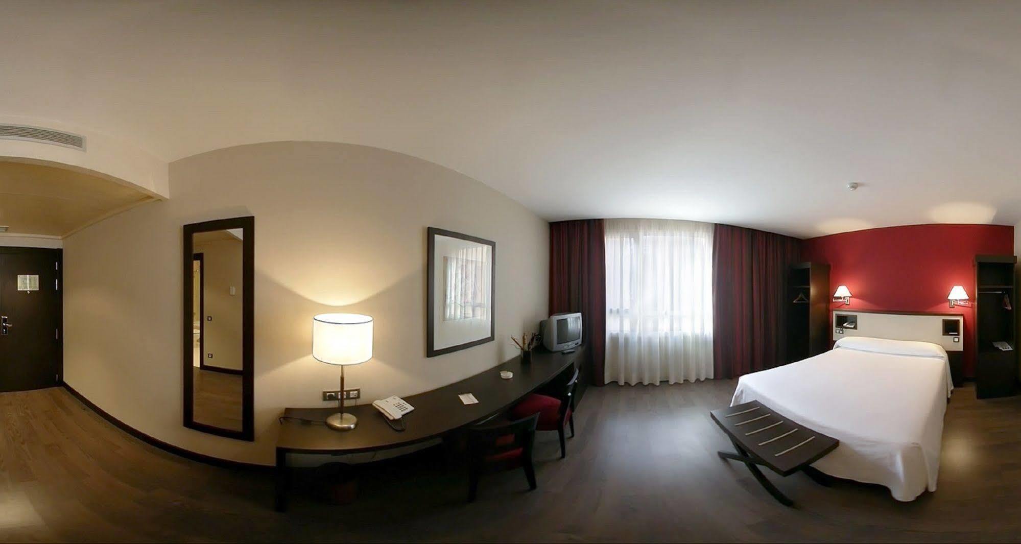 Hotel Sercotel Sant Boi 3*