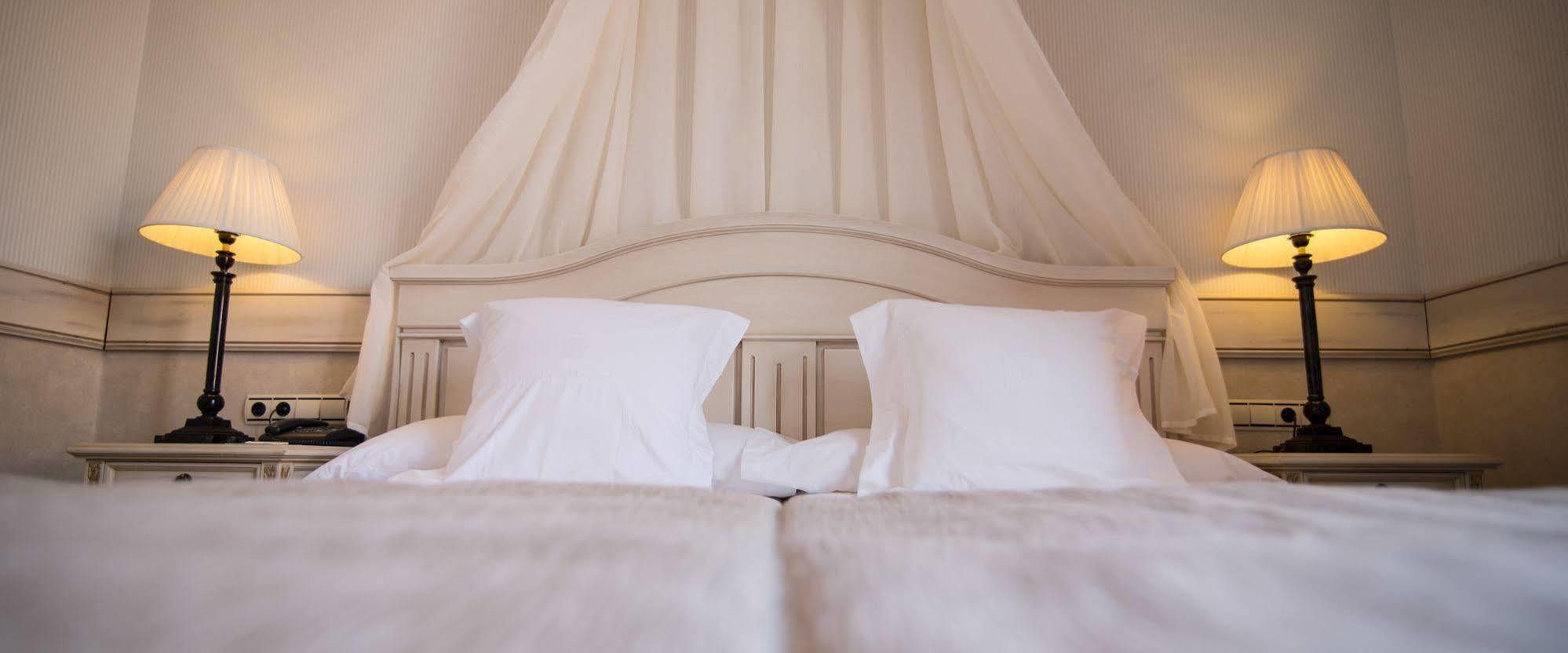 Hotel Eugenia De Montijo, Autograph Collection