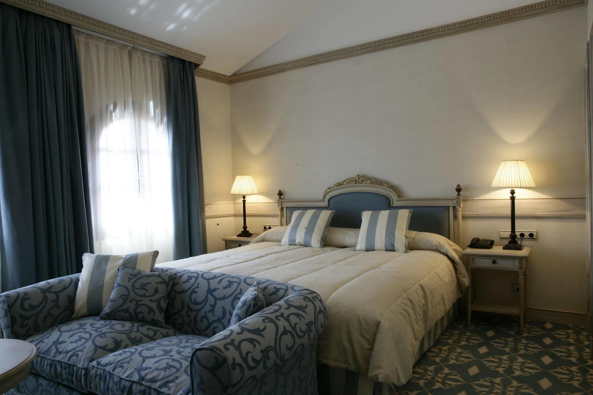 Eugenia De Montijo, Autograph Collection Hotel