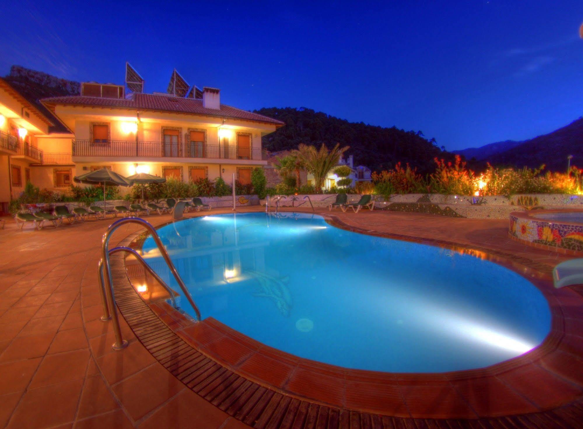 Balneario Parque De Cazorla