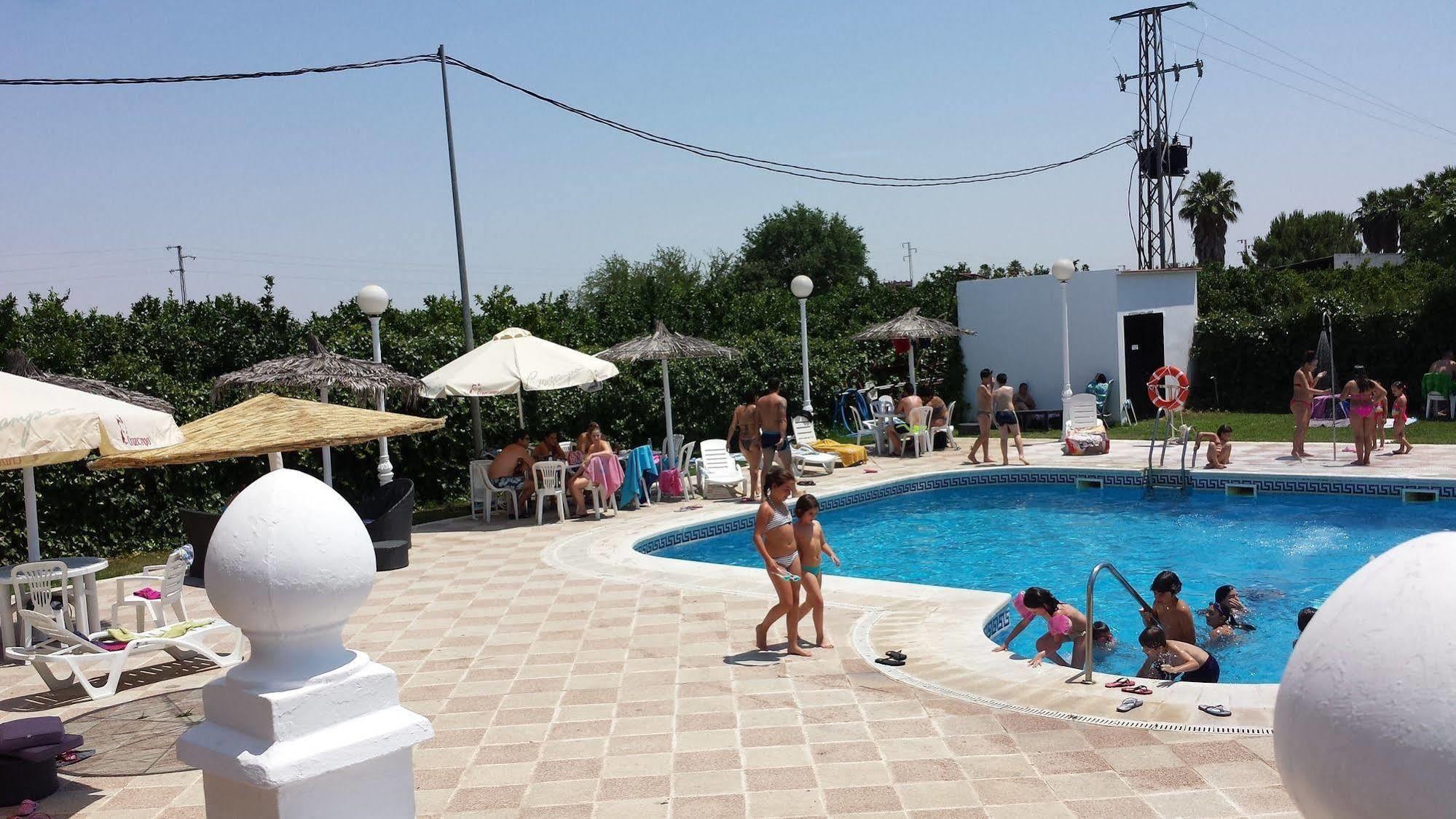 Torre De Guzmanes Hotel 3*