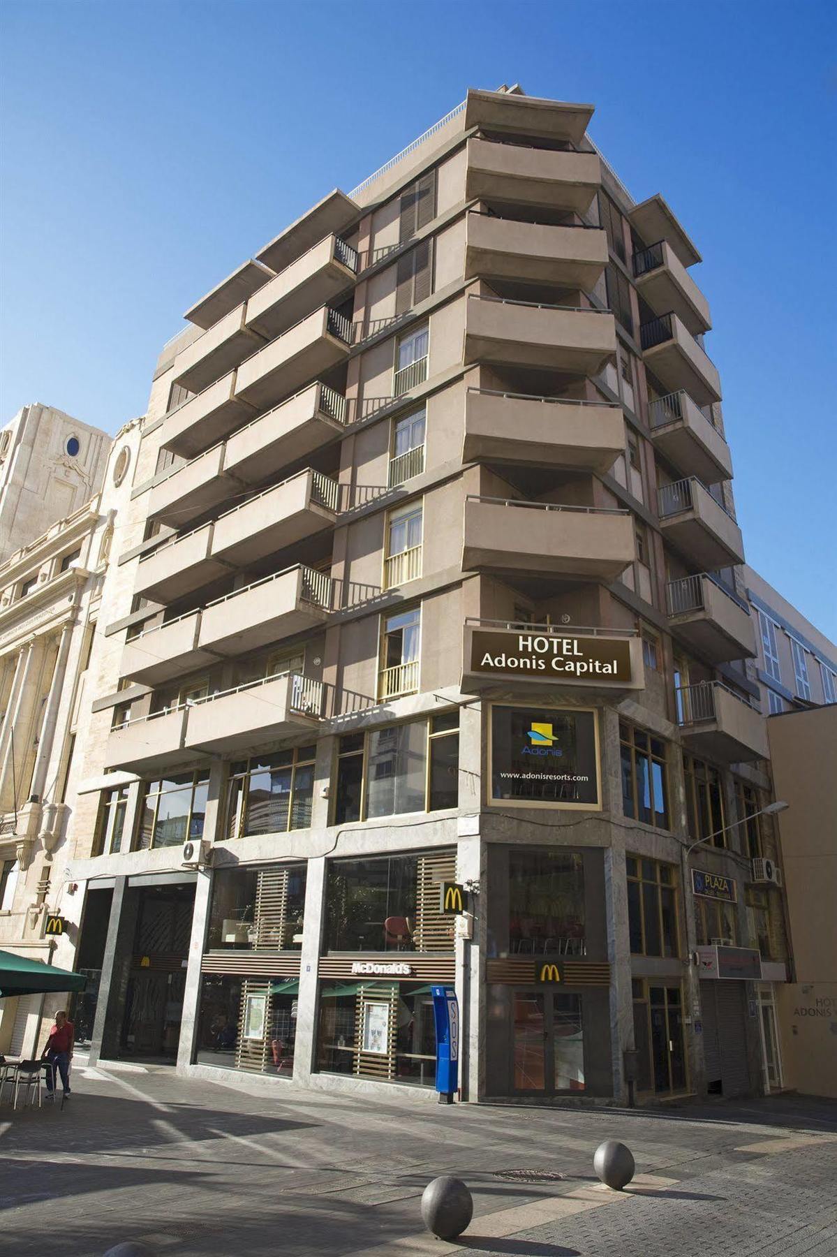 Adonis Capital Santa Cruz de Tenerife