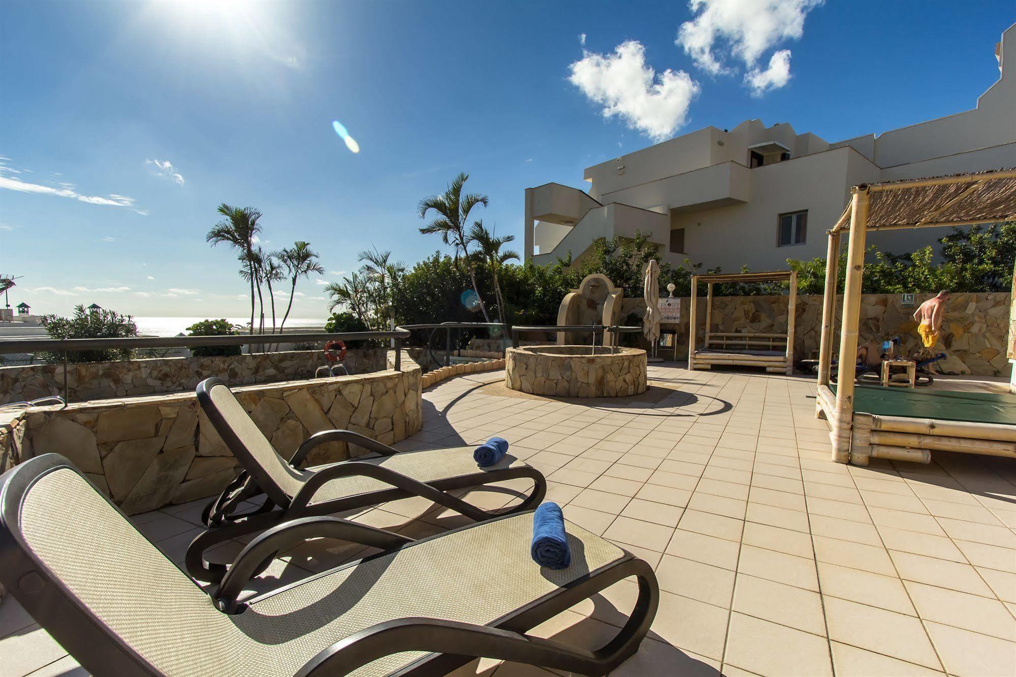 Garden & Sea Boutique By Livvo Apartment
