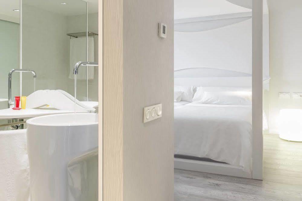 Hotel Blanco Formentera Es Pujols