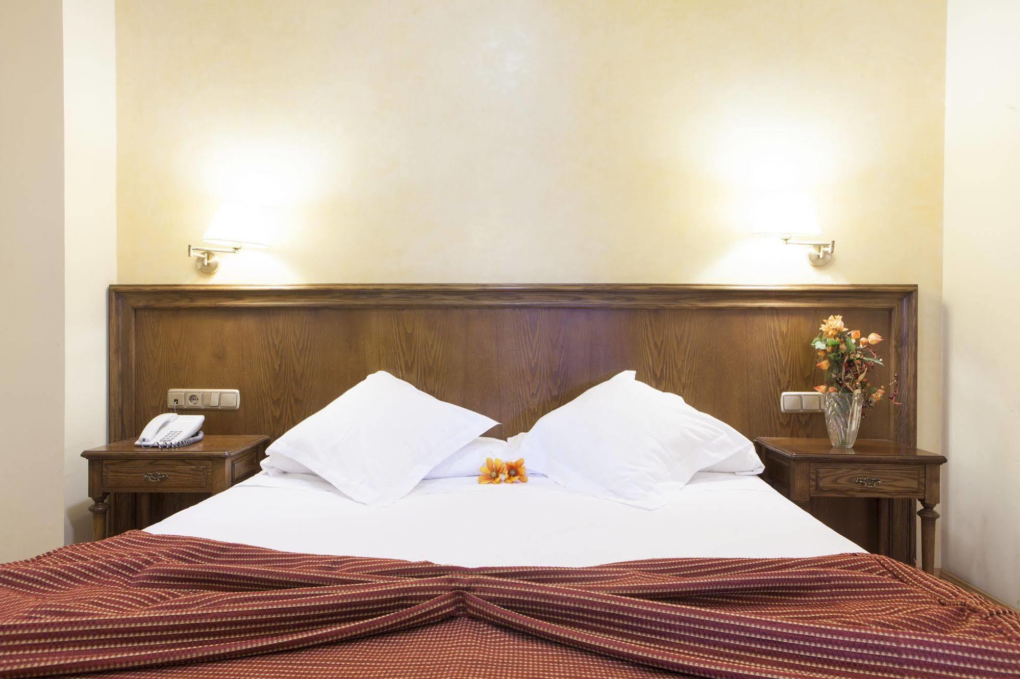 Cervantes Hotel 4*