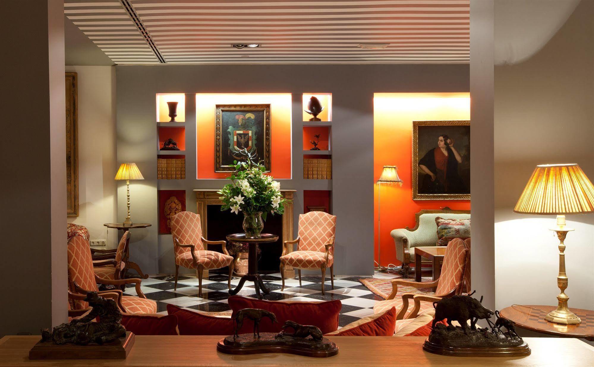 Hotel Doña María 4*