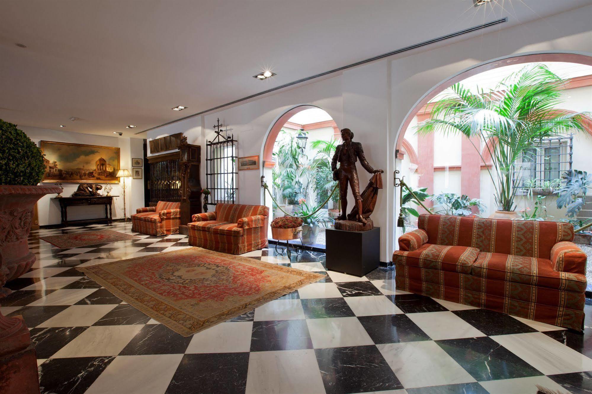 Doña María 4* Sevilla
