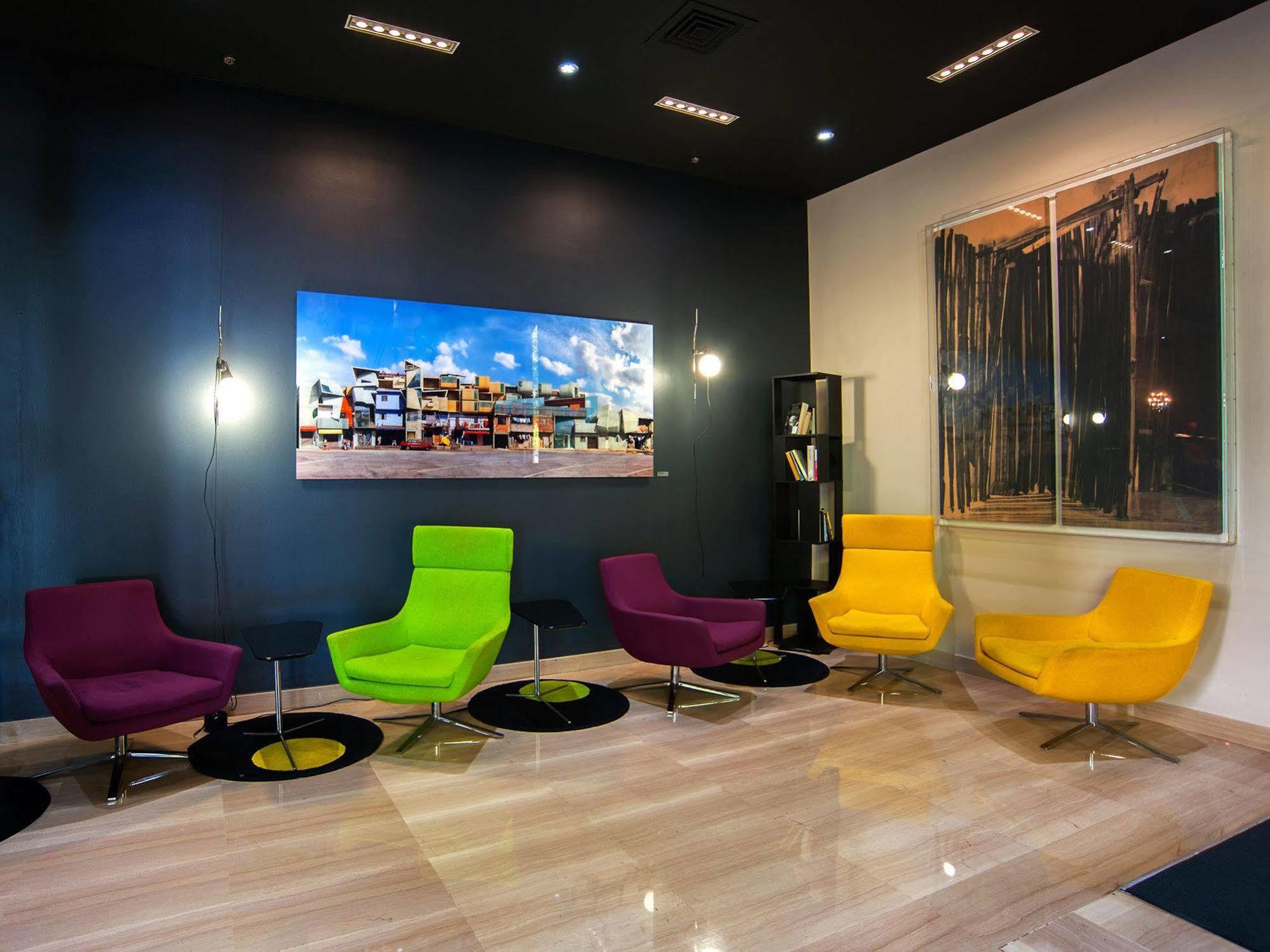 Hotel Silken Amara Plaza 4*