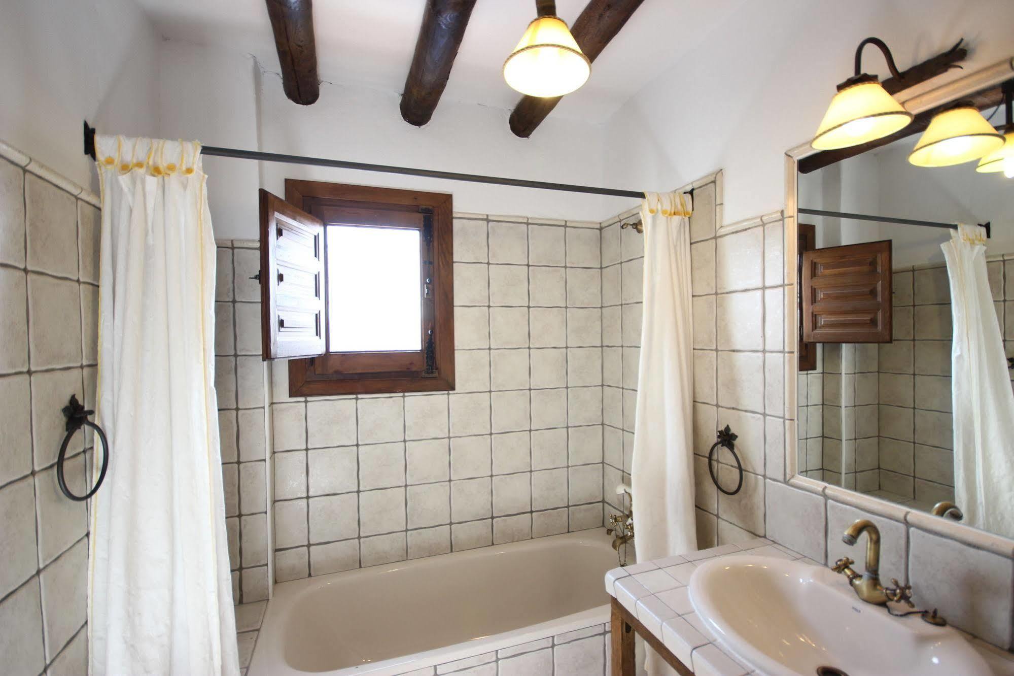 Casas De Cantoblanco Casa rural Viñuela