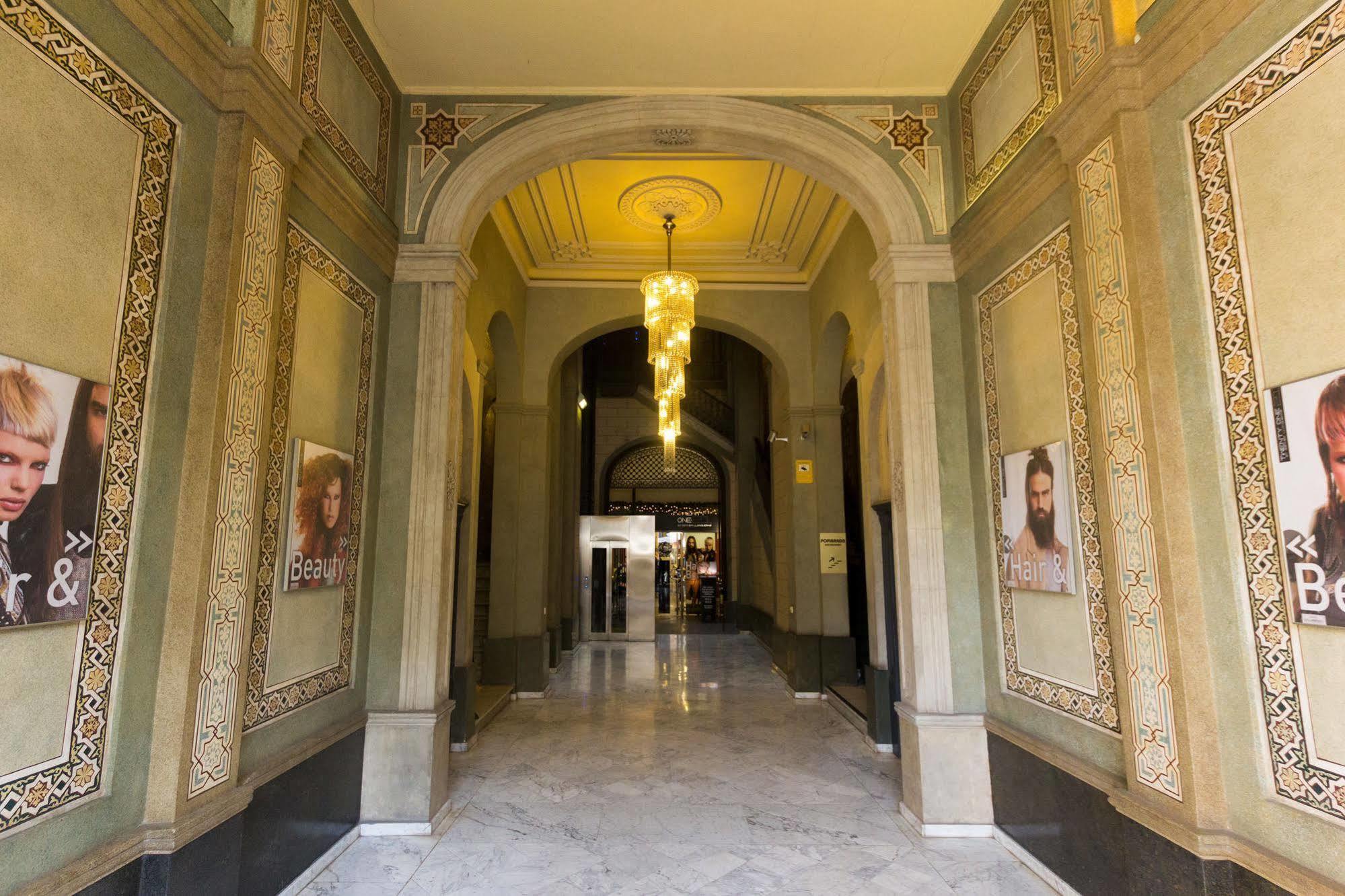 Guest house Hostalin Barcelona Passeig De Gracia Barcelona