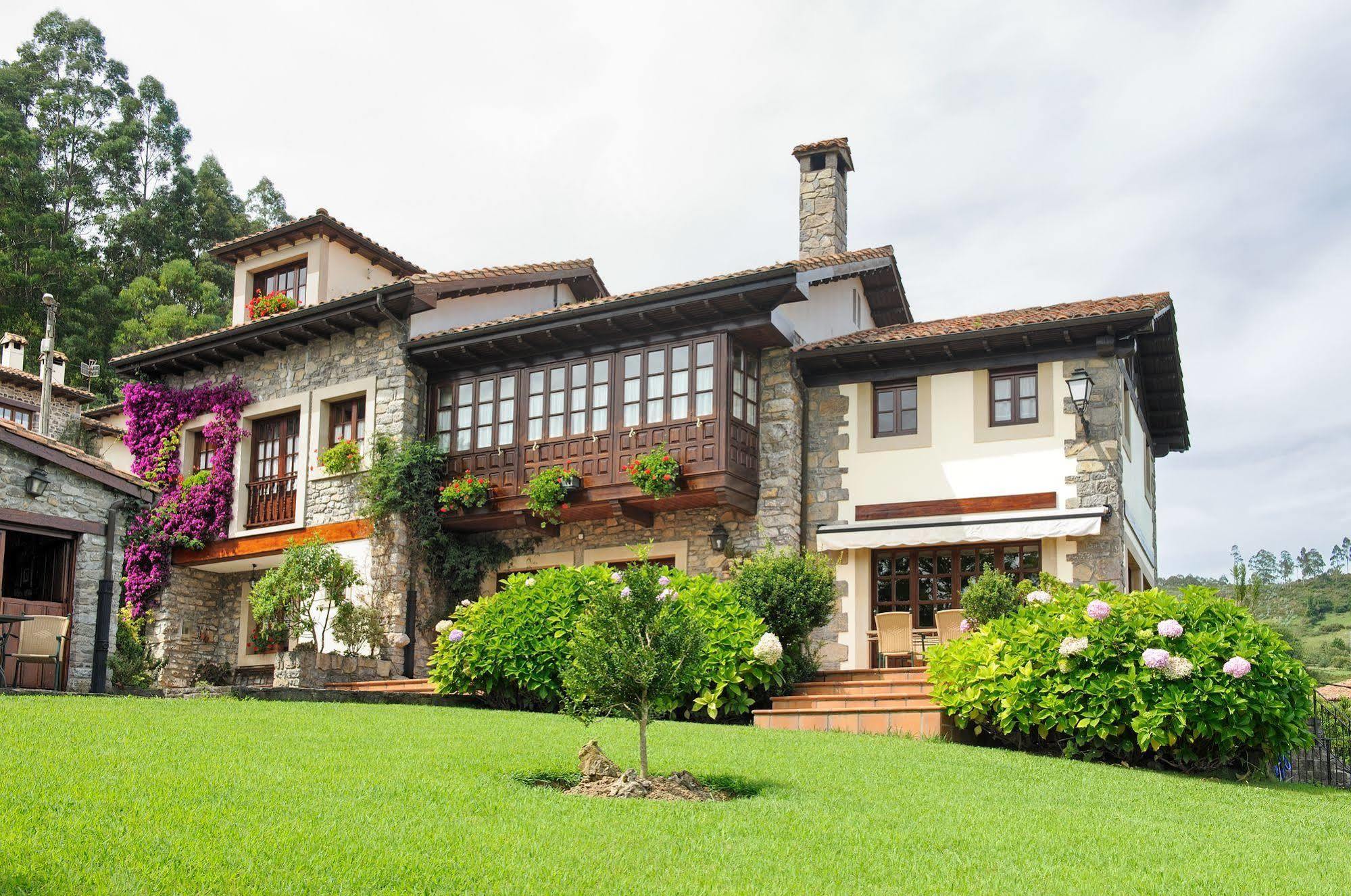 Casa Rural Llugaron I * Miravalles