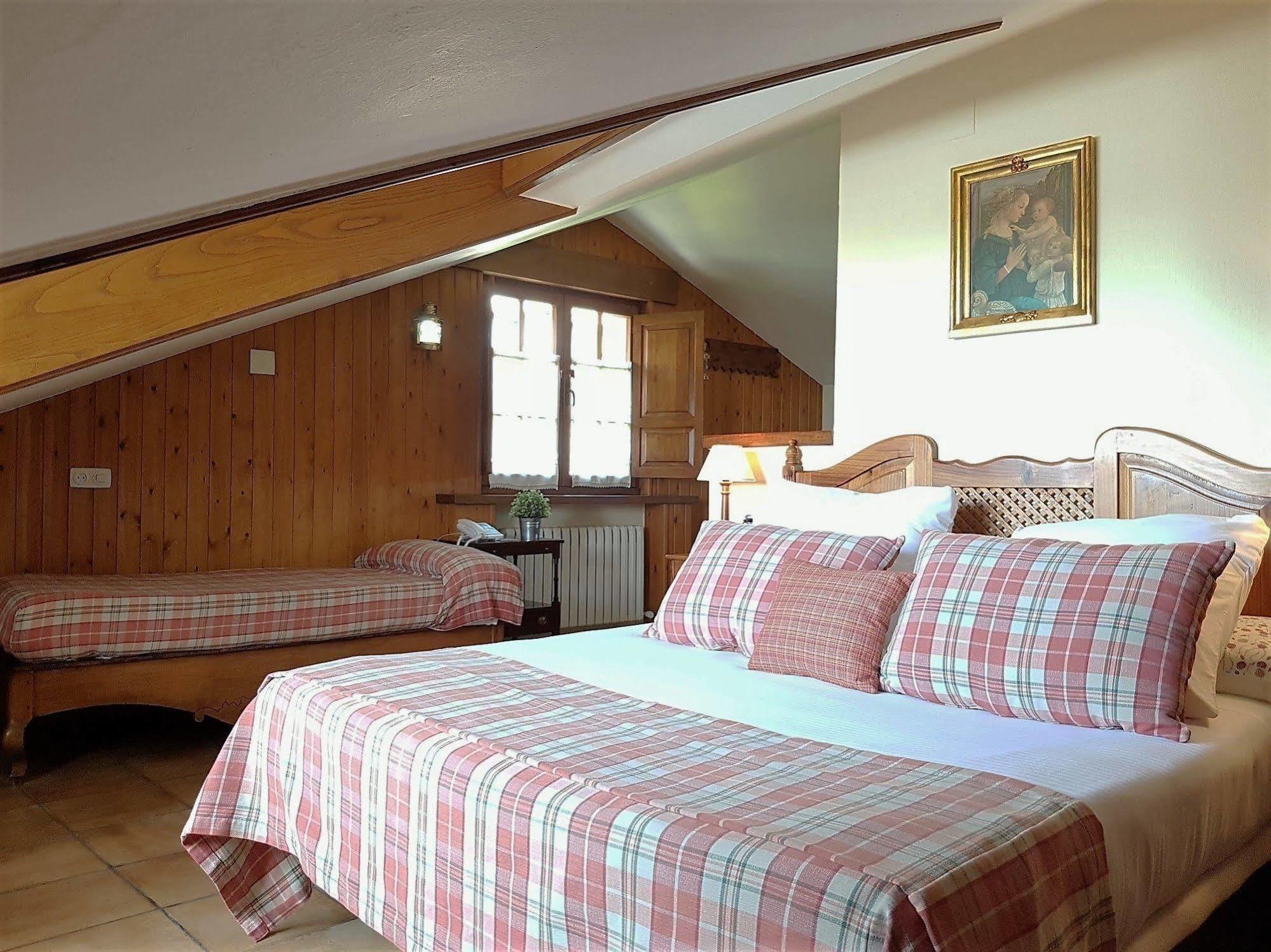 Casa Rural Llugaron I Miravalles