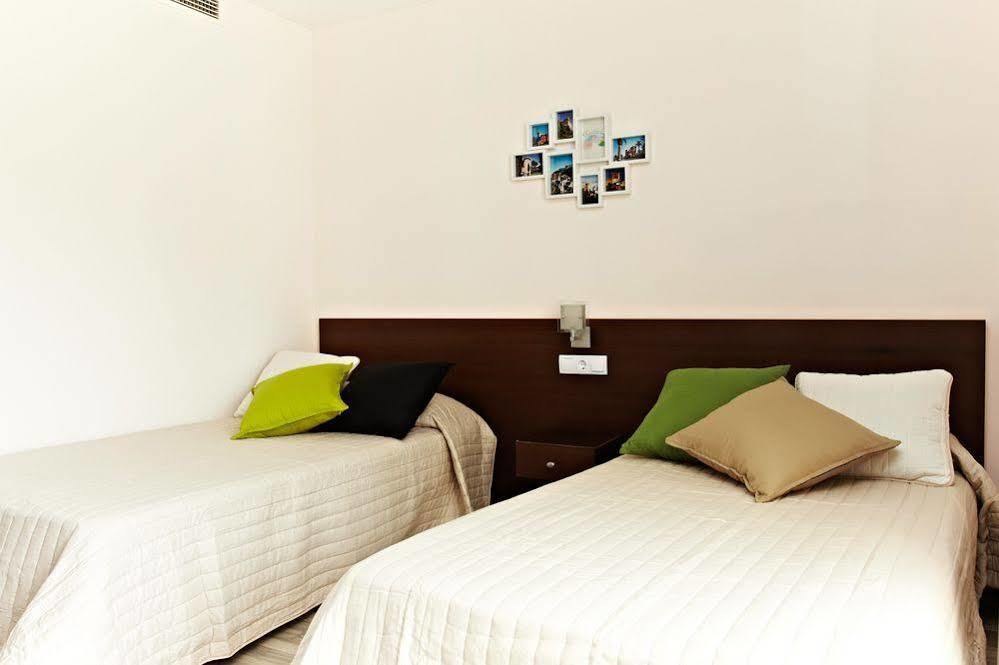 Hotel Ginosi Basics Centric Apartel 4*