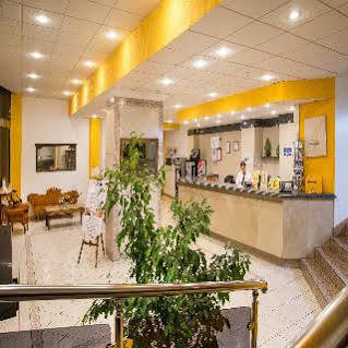 Apartahotel Oro Blanco