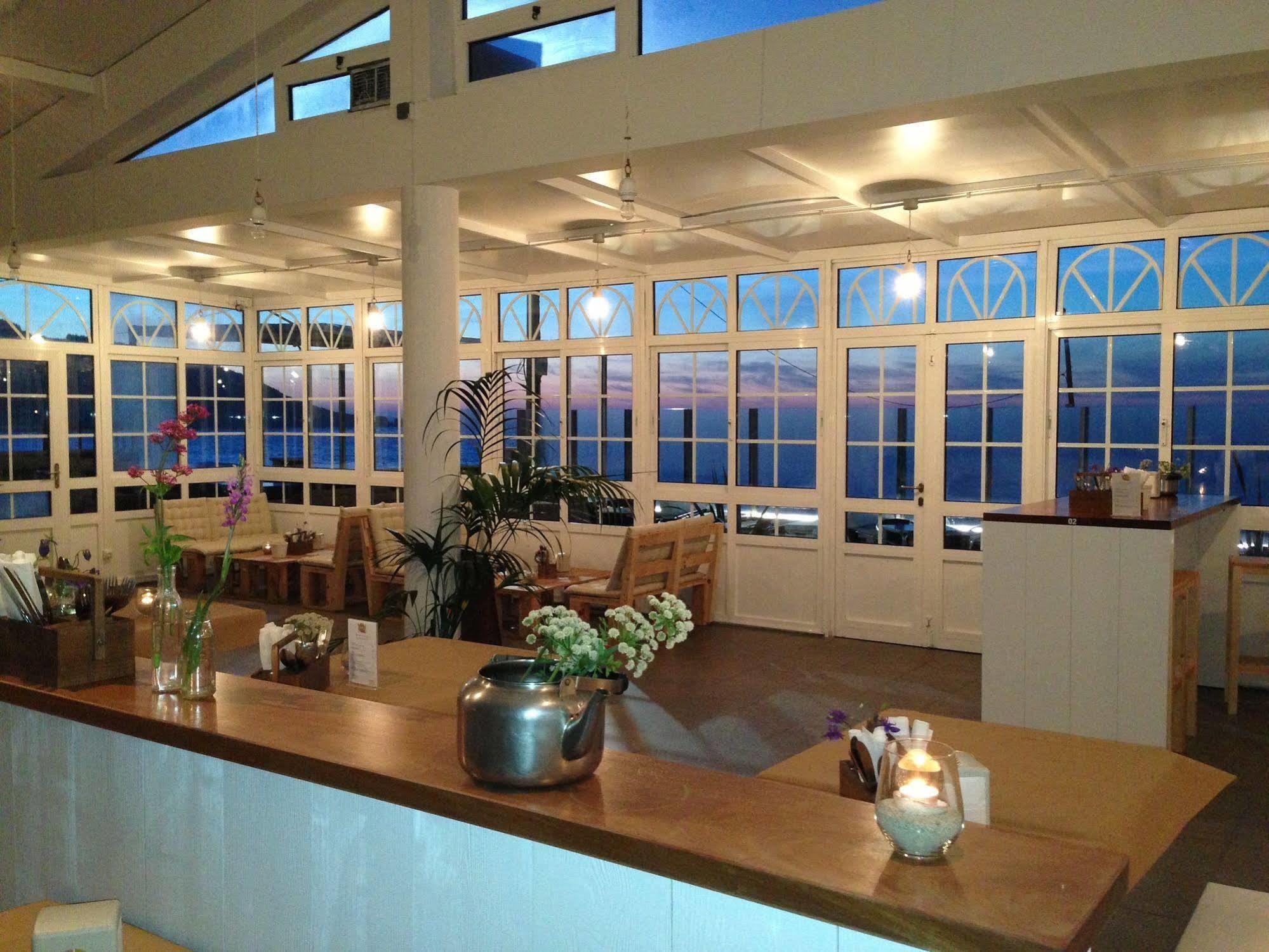 Artsurfcamp - 2*