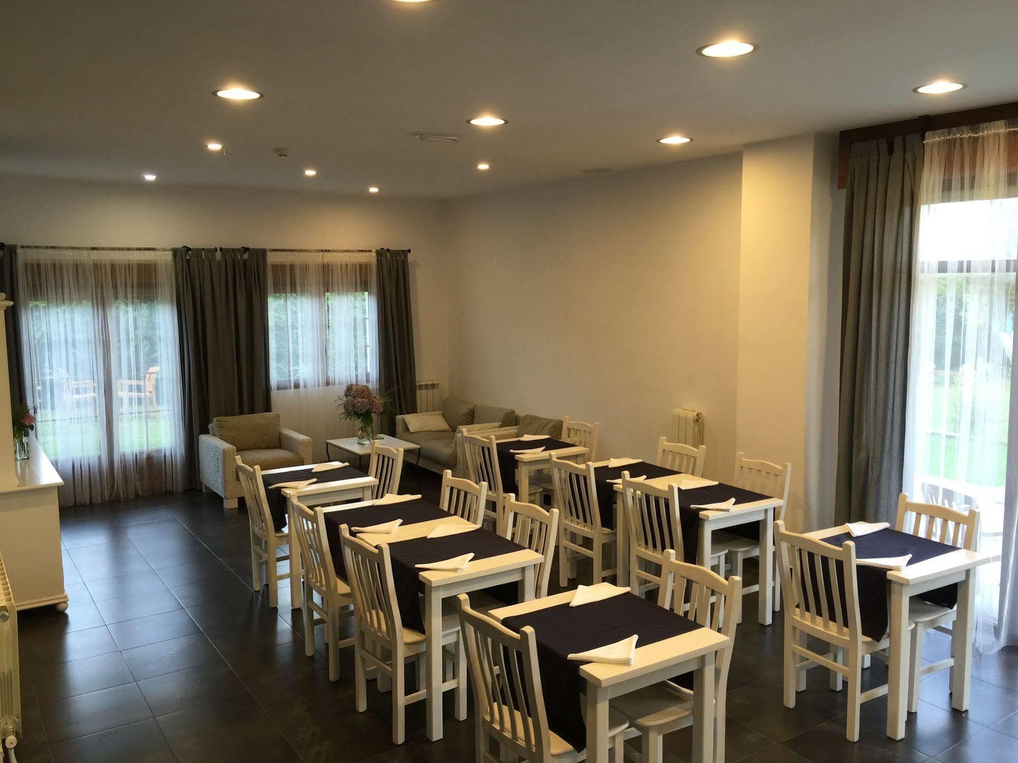 La Moraleja Bed and breakfast Solares