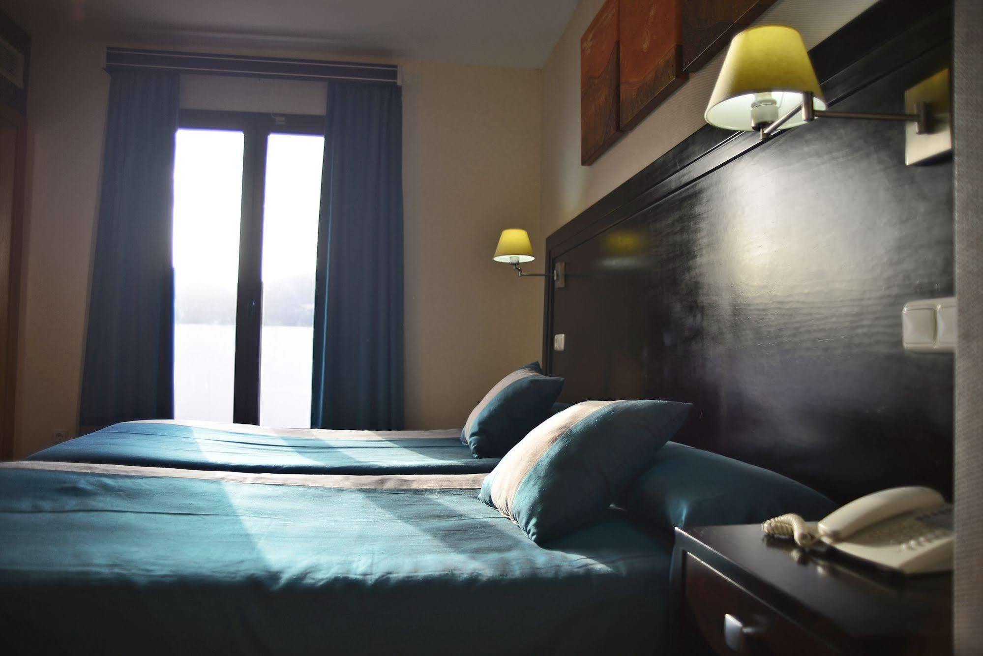 Hotel & Spa Plaza Arriate 3*