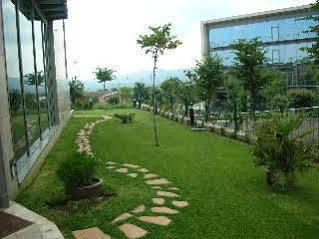 Express Sant Cugat By Ihg Hotel 3*
