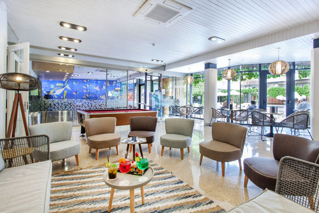 Hotel Xaine Park 4*