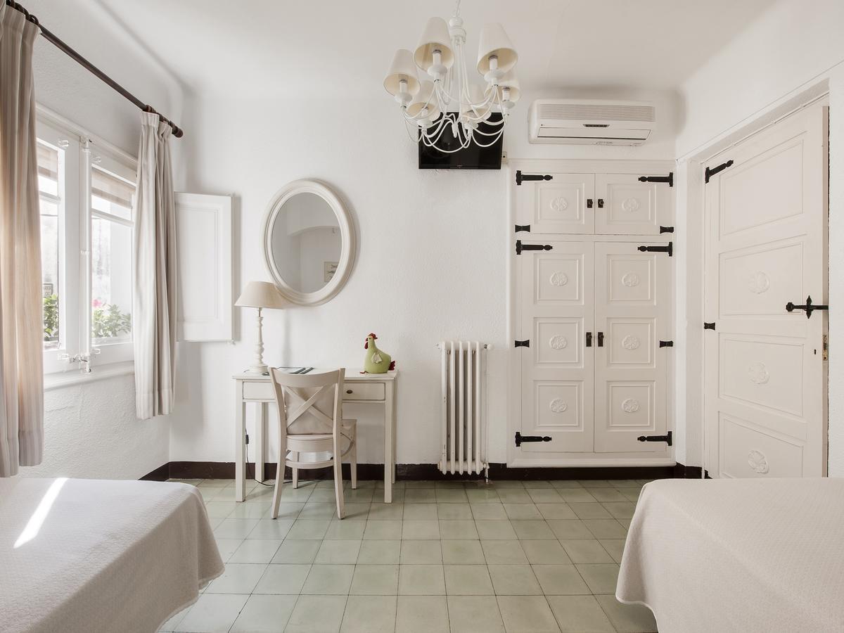 Hotel La Goleta 2*