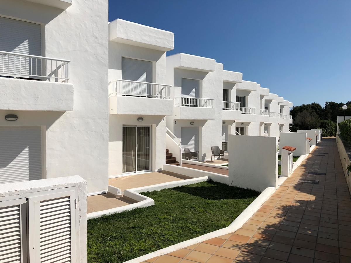 Camelina 3* San Antonio Abad