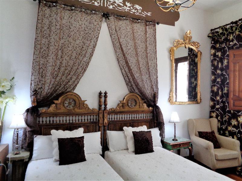 Hotel Boutique Nueve Leyendas 3*