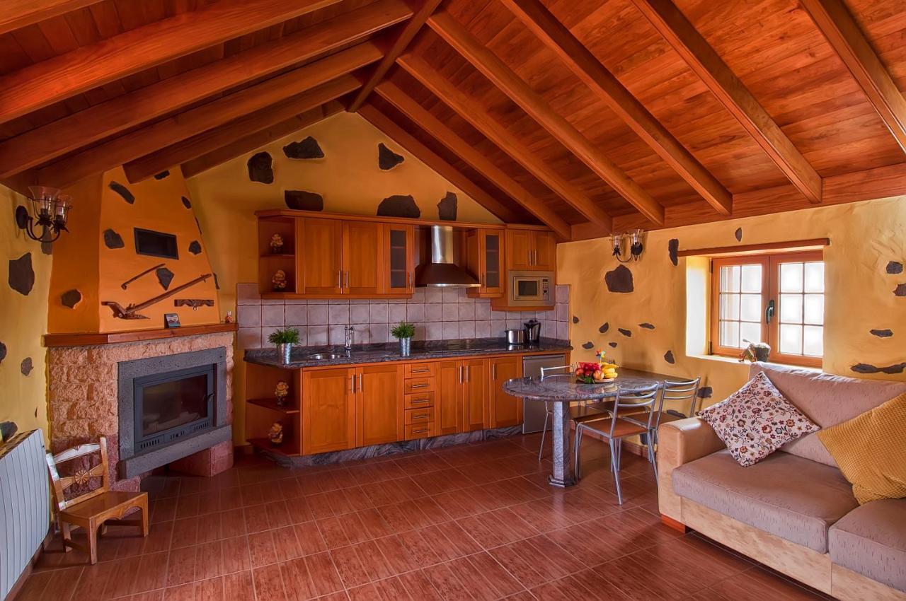 Las Casas De Lola Y Rafael Moya (Gran Canaria)