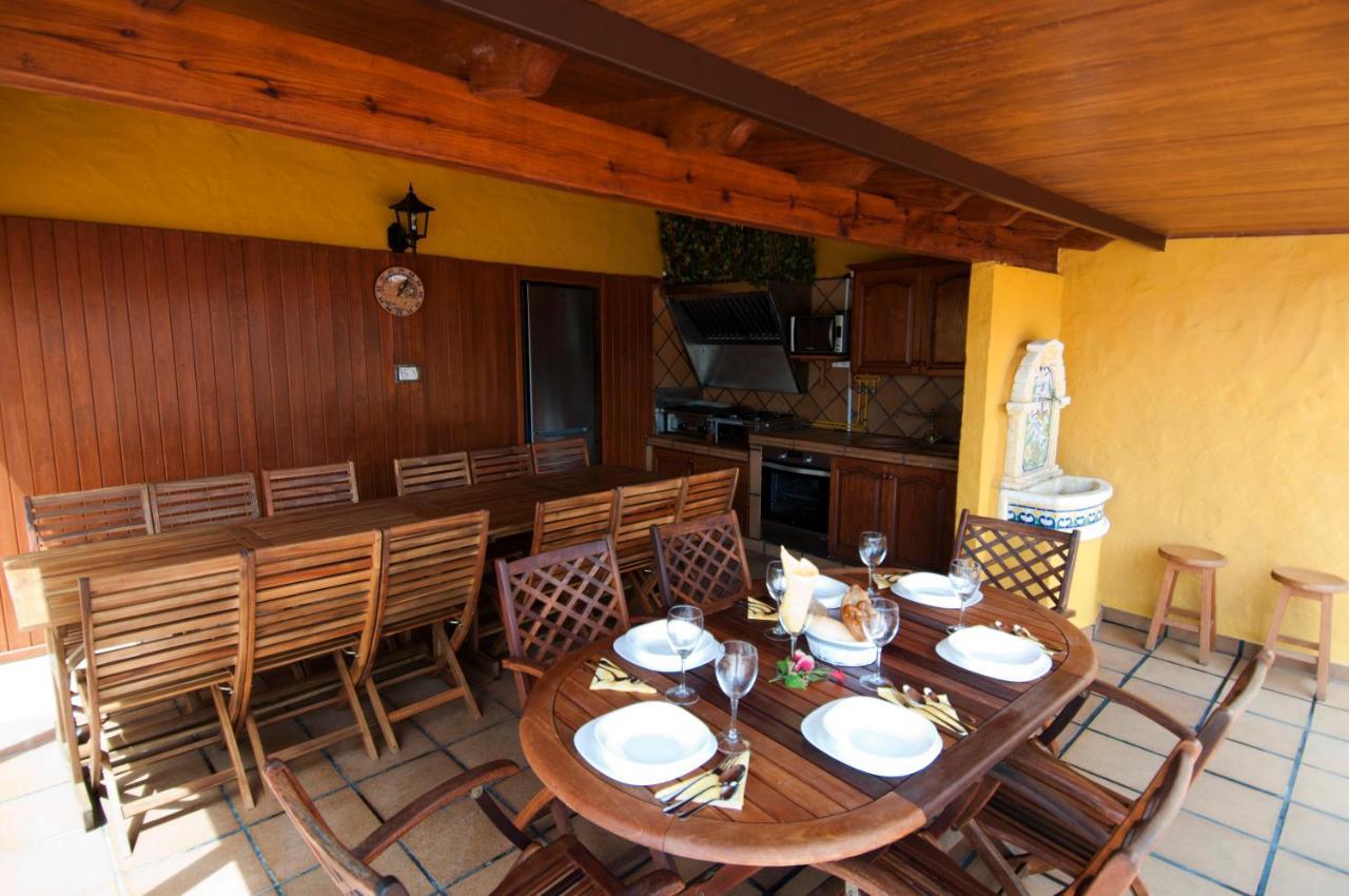 Las Casas De Lola Y Rafael Moya (Gran Canaria)