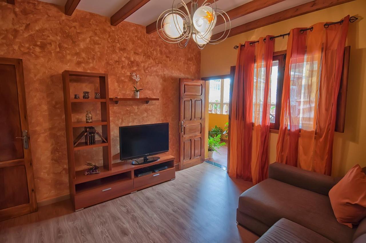 Las Casas De Lola Y Rafael * Moya (Gran Canaria)