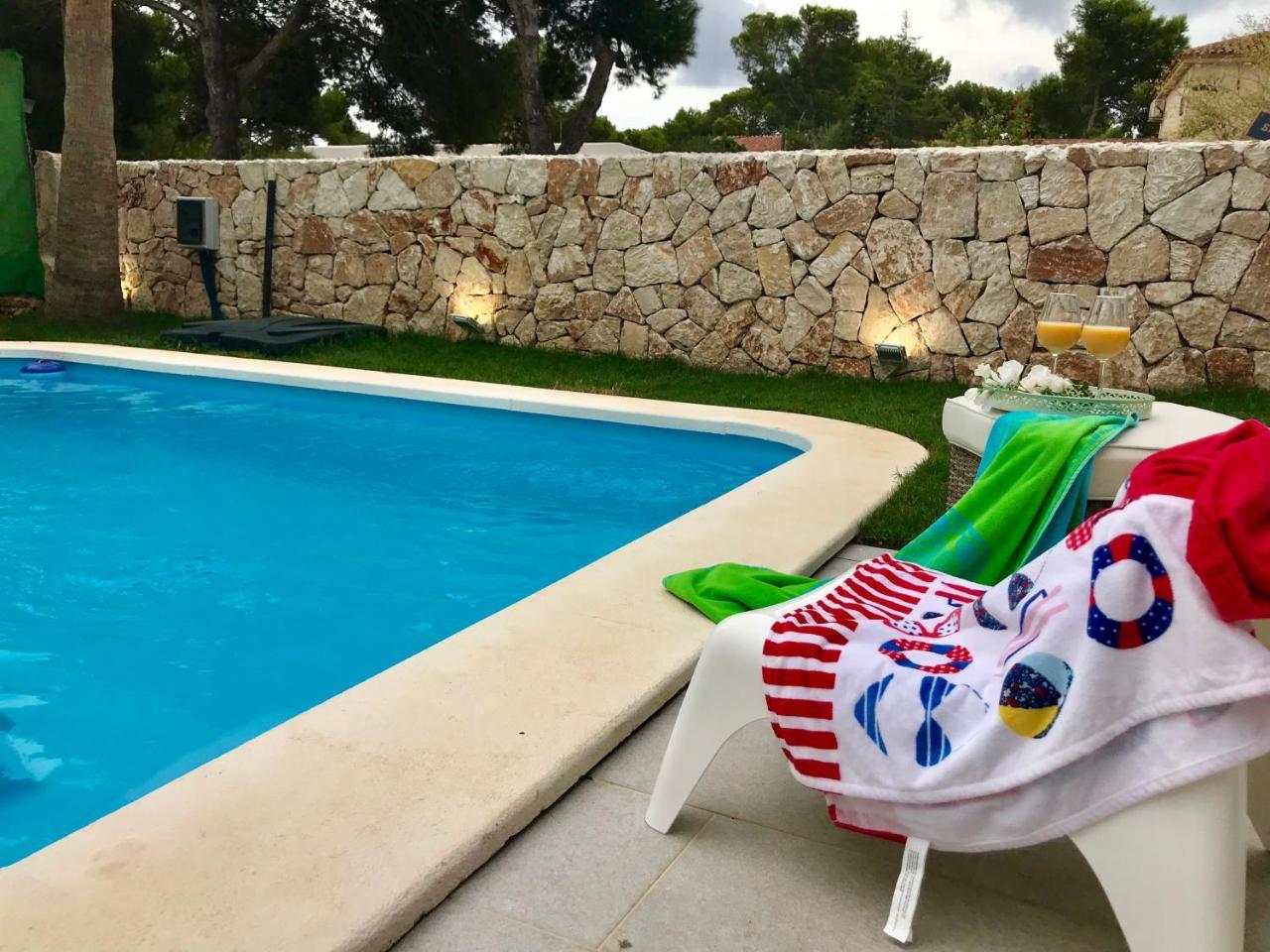 The White House Holiday home