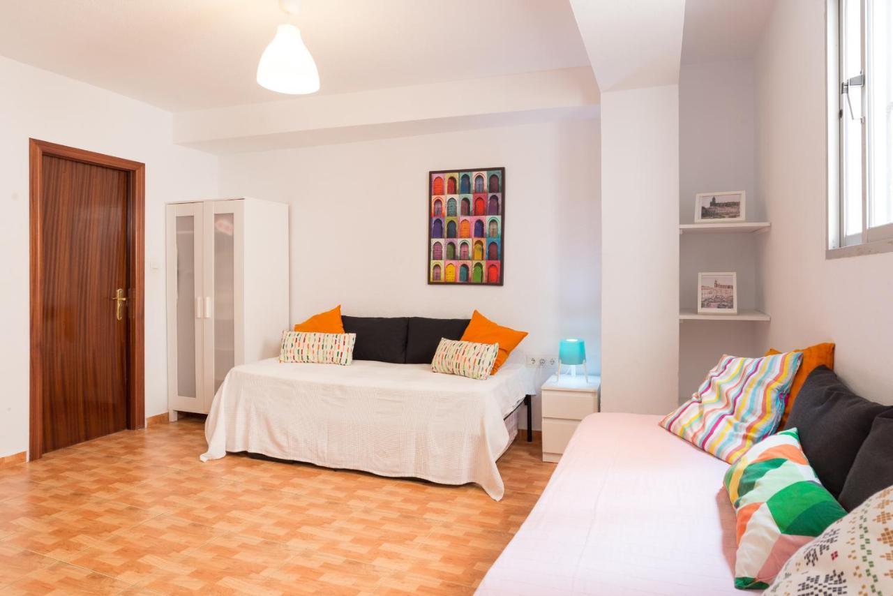 Marques De Larios Plaza Las Flores Parking Gratis Malaga