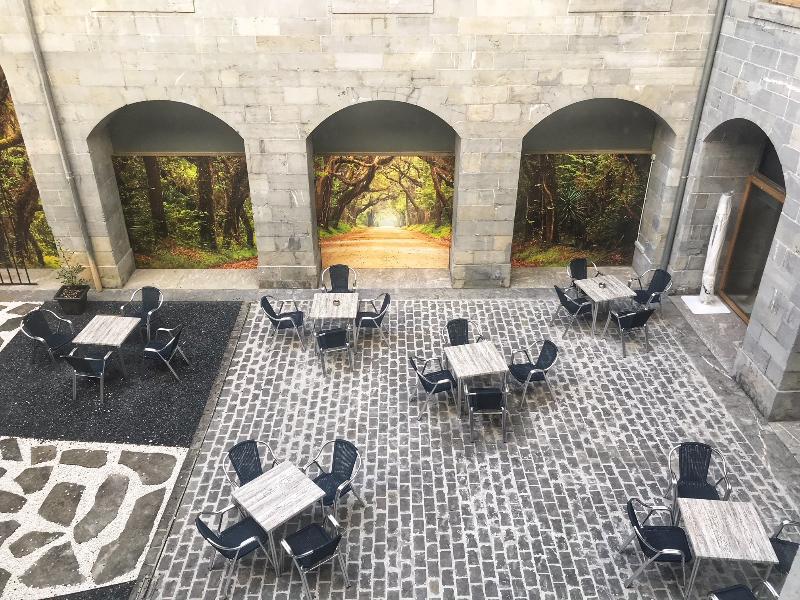Iraipe Gorbea Auto Check-in Hotel Vitoria-Gasteiz
