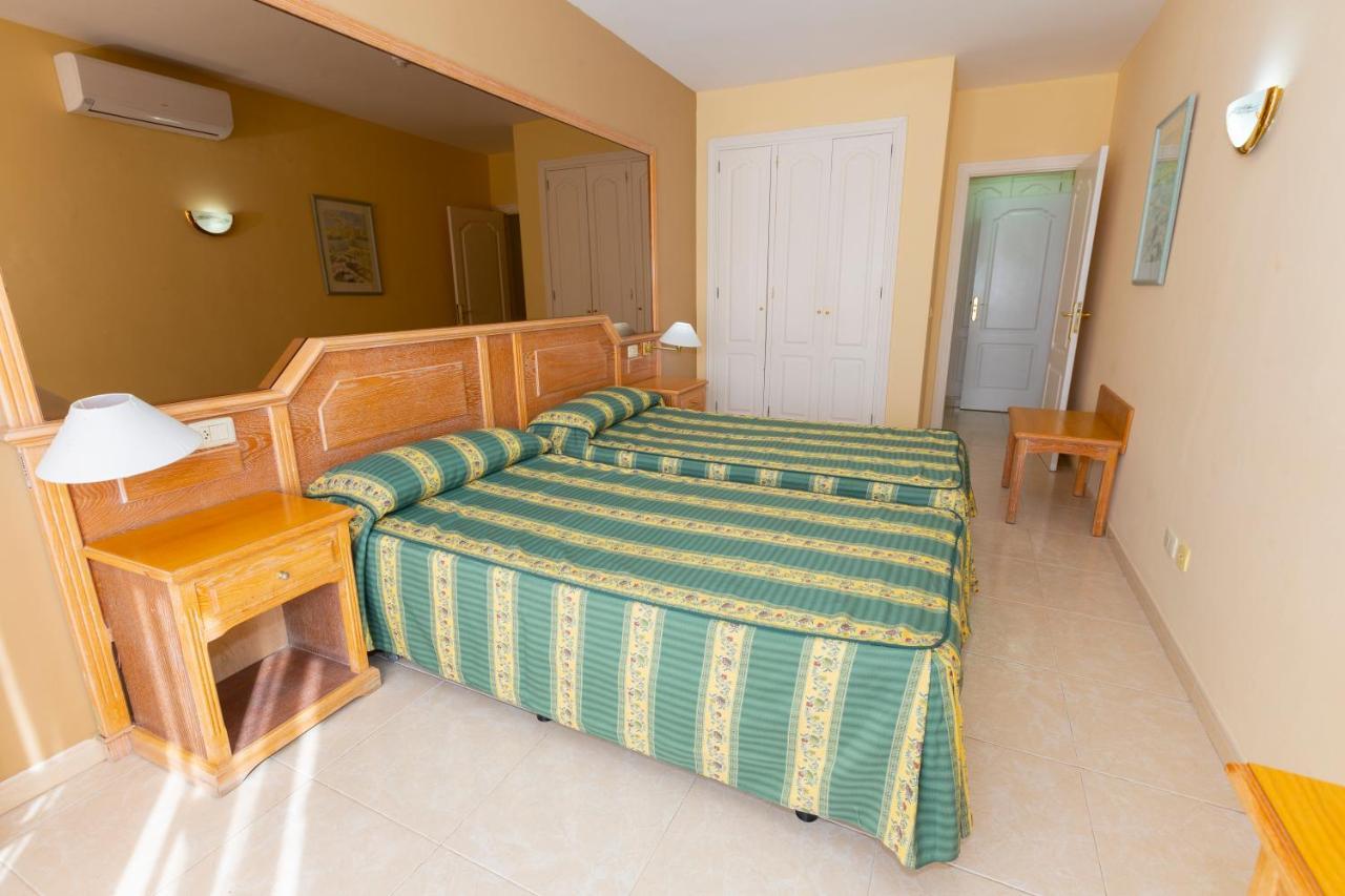 Hotel De Adeje 3*