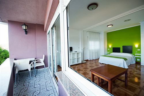 Playa De Quenxe Hotel