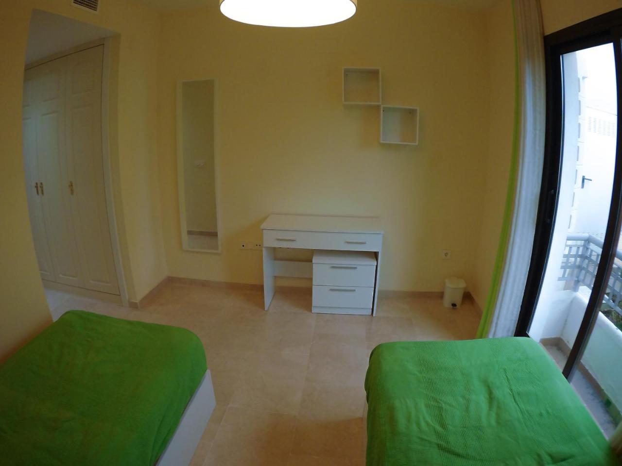 Urb. Village Apartamento *