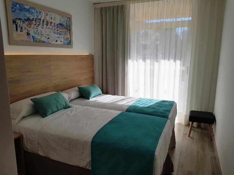 Aparthotel Cye Centre