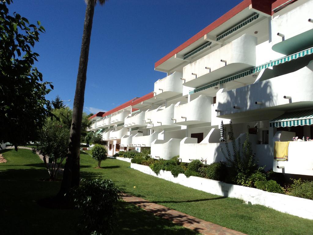 Arcos Ii Aptos Hotel