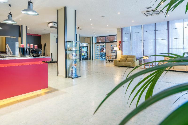 Hotel Pacific