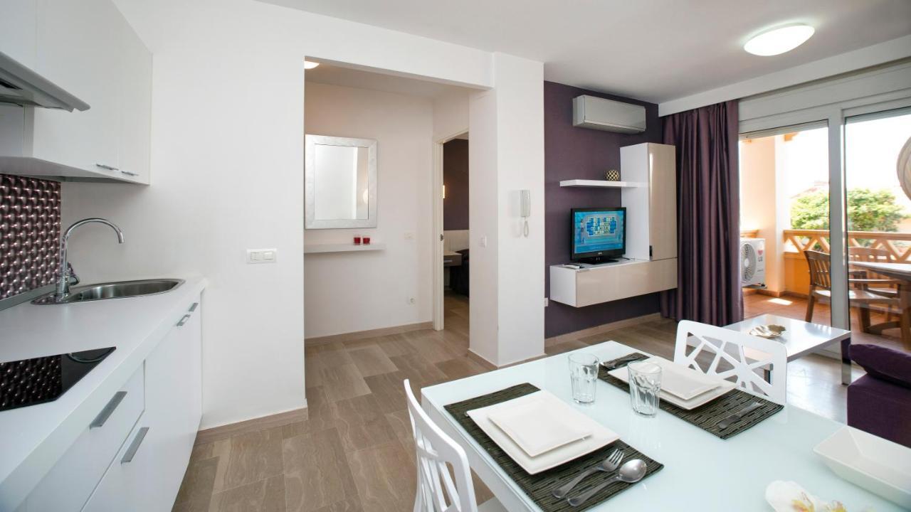 Apartamento Leo Canela