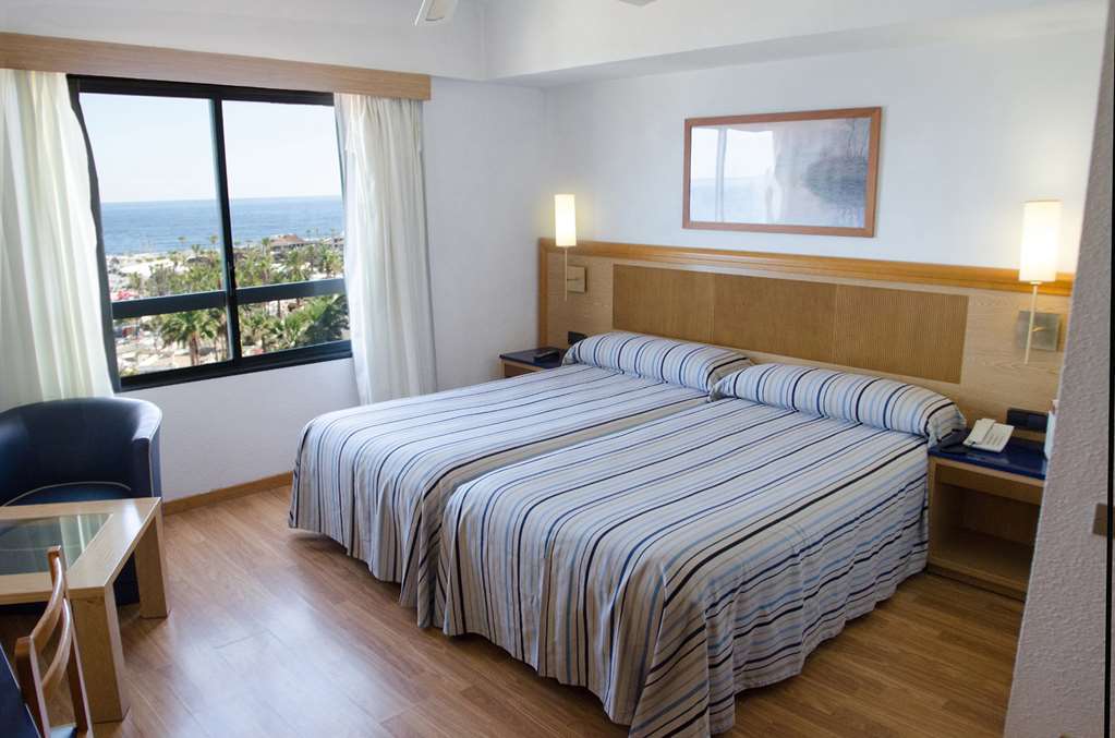Catalonia Vegas Hotel 4*