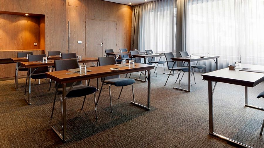 Hotel Ac General álava 3*