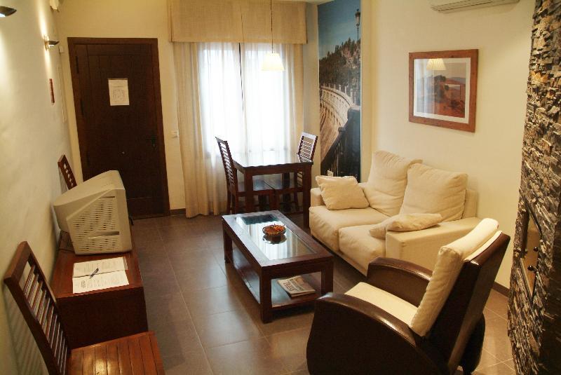 Apartamentos Ardales *