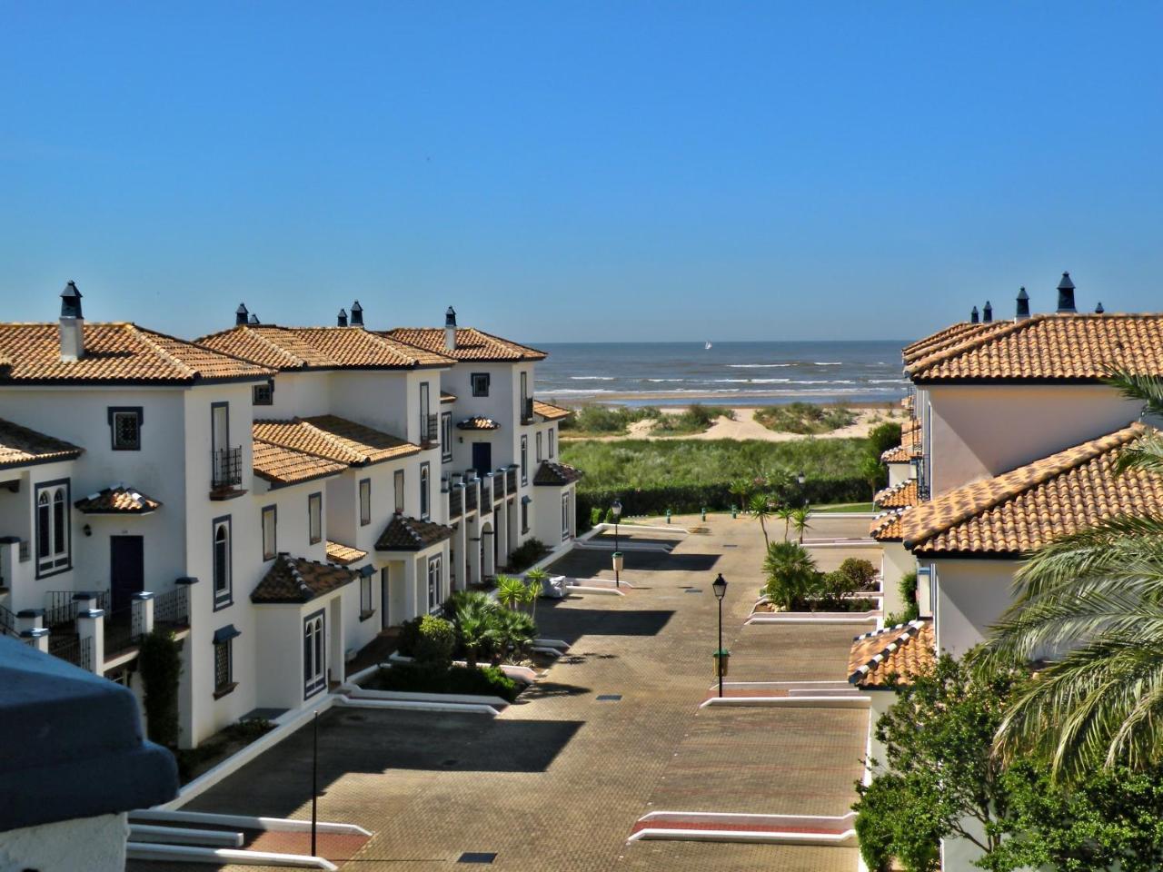 Leo San Bruno Apartment Isla Canela
