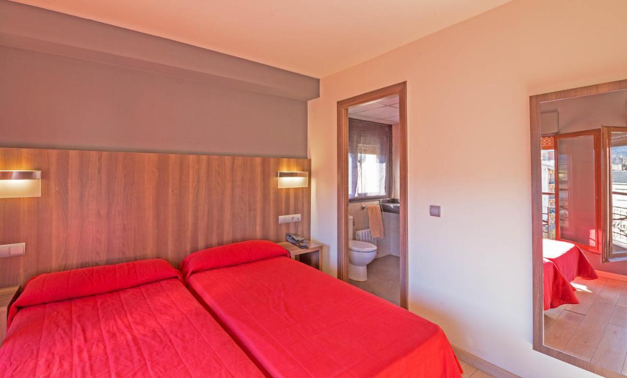 Avenida Hotel *