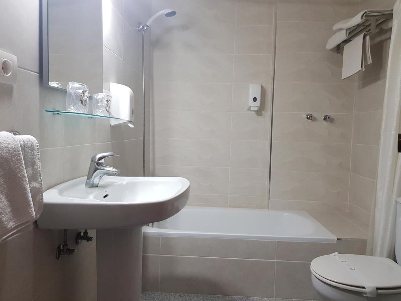 Hotel La Noria 2*