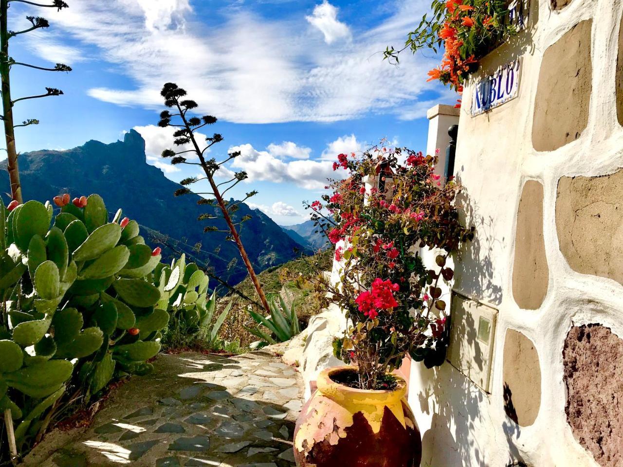 Holiday home Casita Roque Nublo *