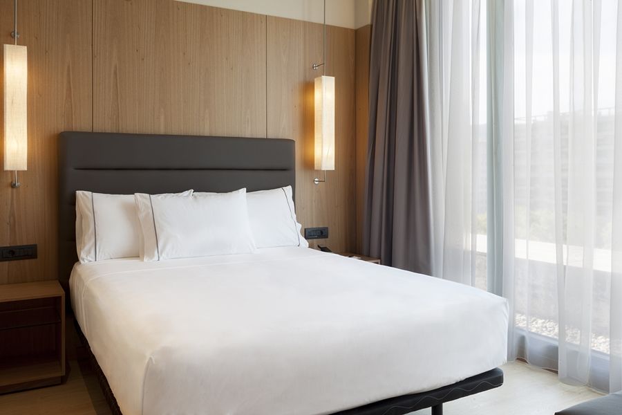 Hotel Ac Diagonal L'illa By Marriott