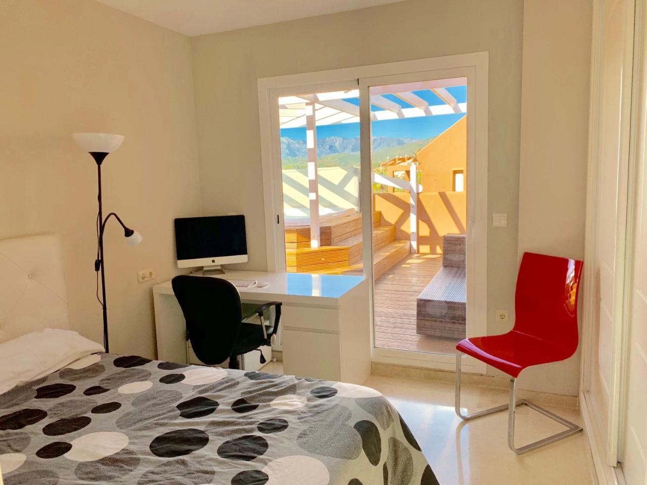 The Elviria Penthouse, Apartment Marbella